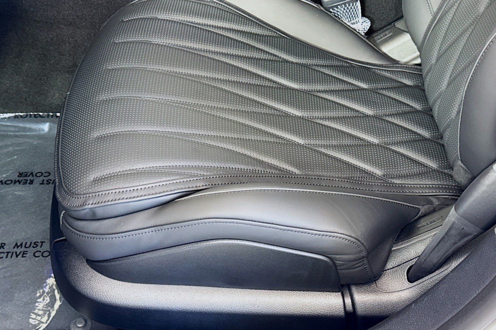 2025 Mercedes-Benz S-Class S 63 - Photo 17