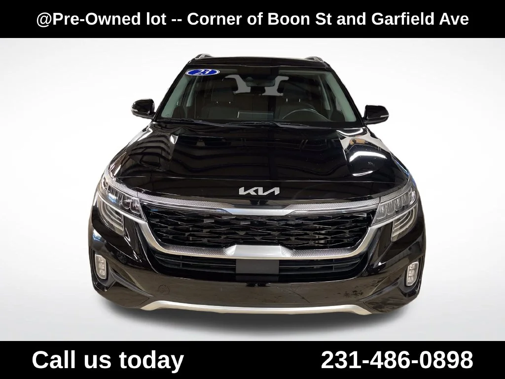 Used 2023 Black Kia SX image 11