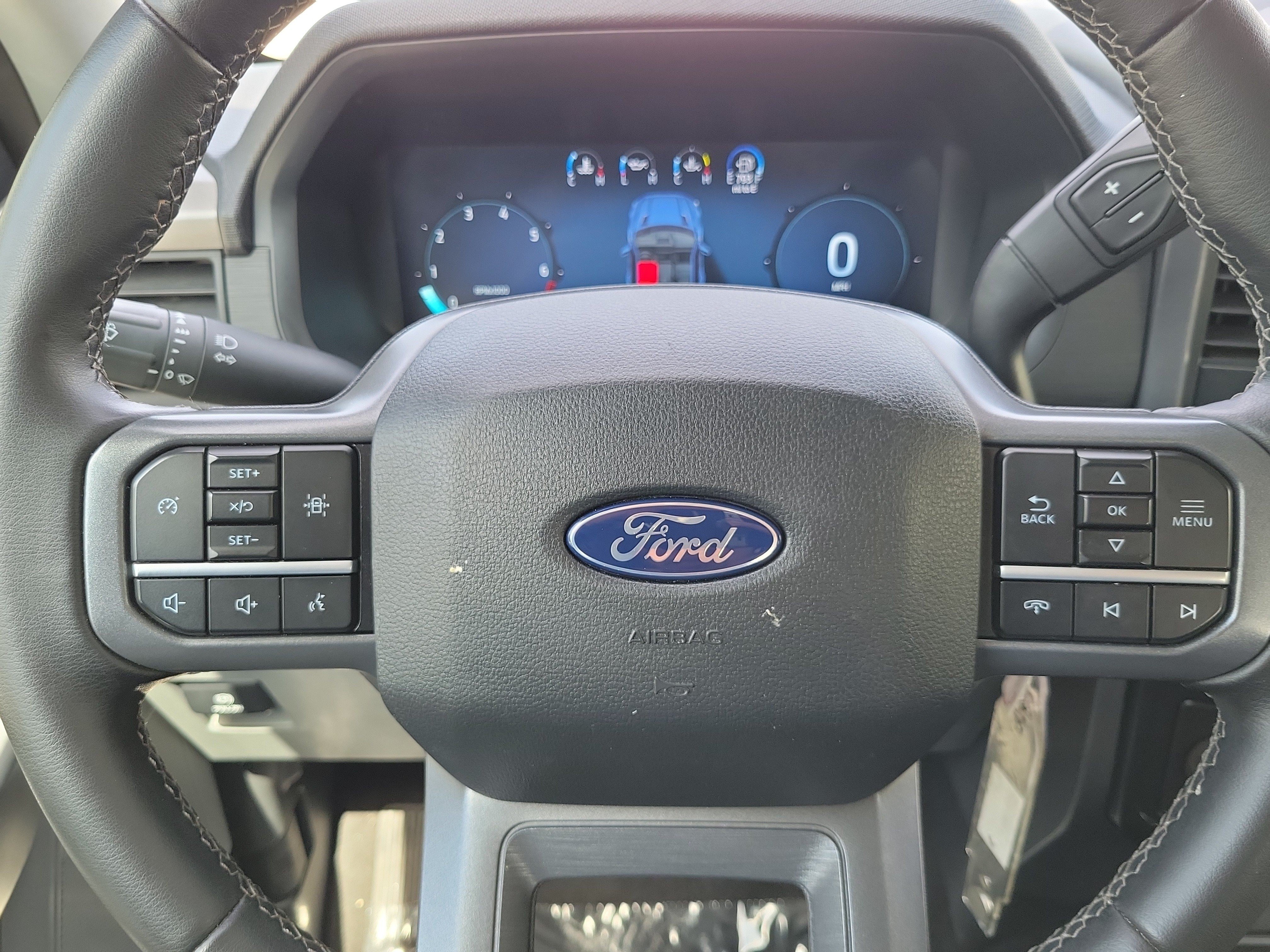 Used 2025 Agate Black Metallic Ford XLT image 22