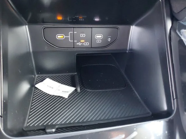 2026 Kia Sorento S - Photo 18