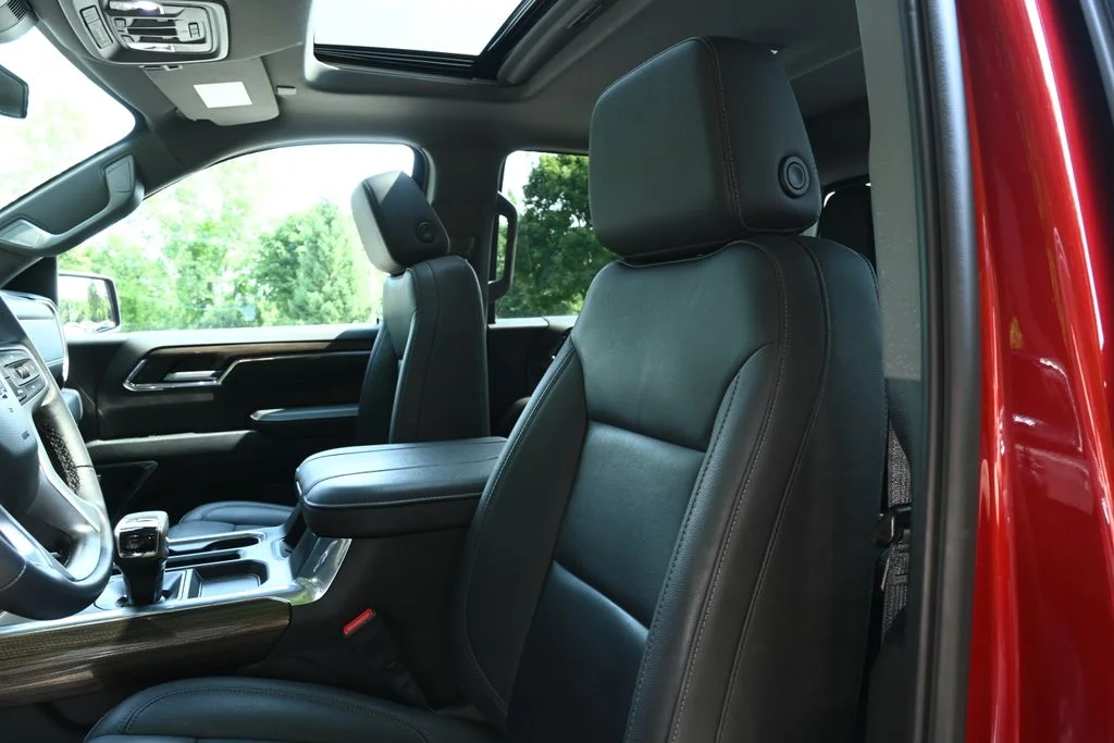 Used 2024 Red Chevrolet LT Trail Boss image 15