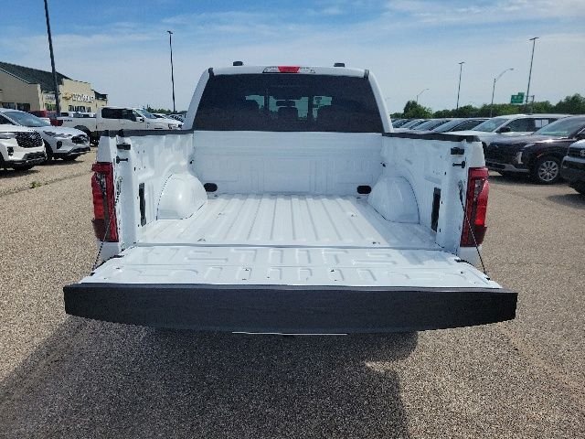 New 2026 White Ford XLT image 31
