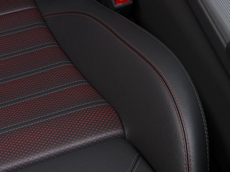New 2025 Milano White Exterior Paint Alfa Romeo Base image 47