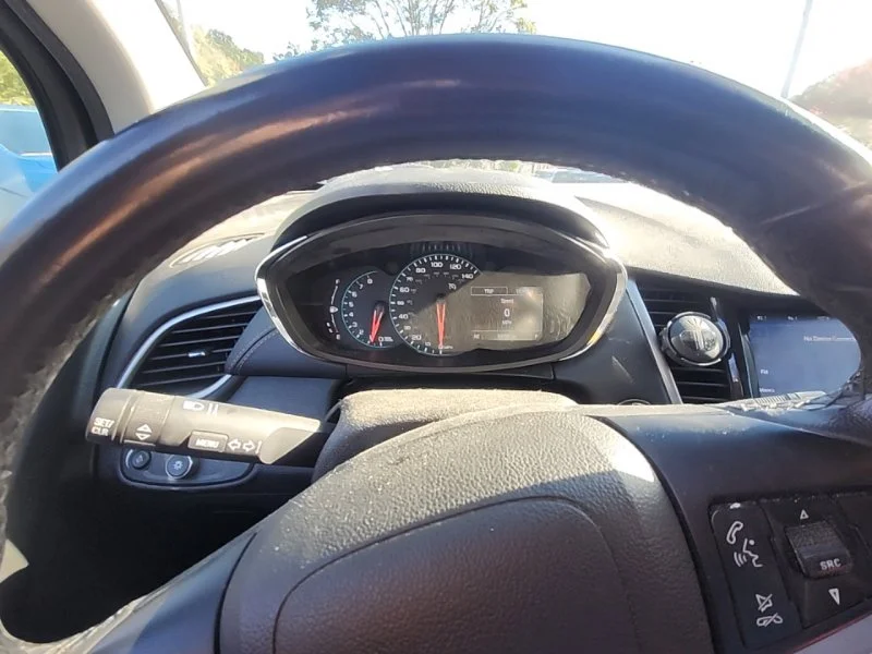 Used 2020 Gray Chevrolet LT image 8