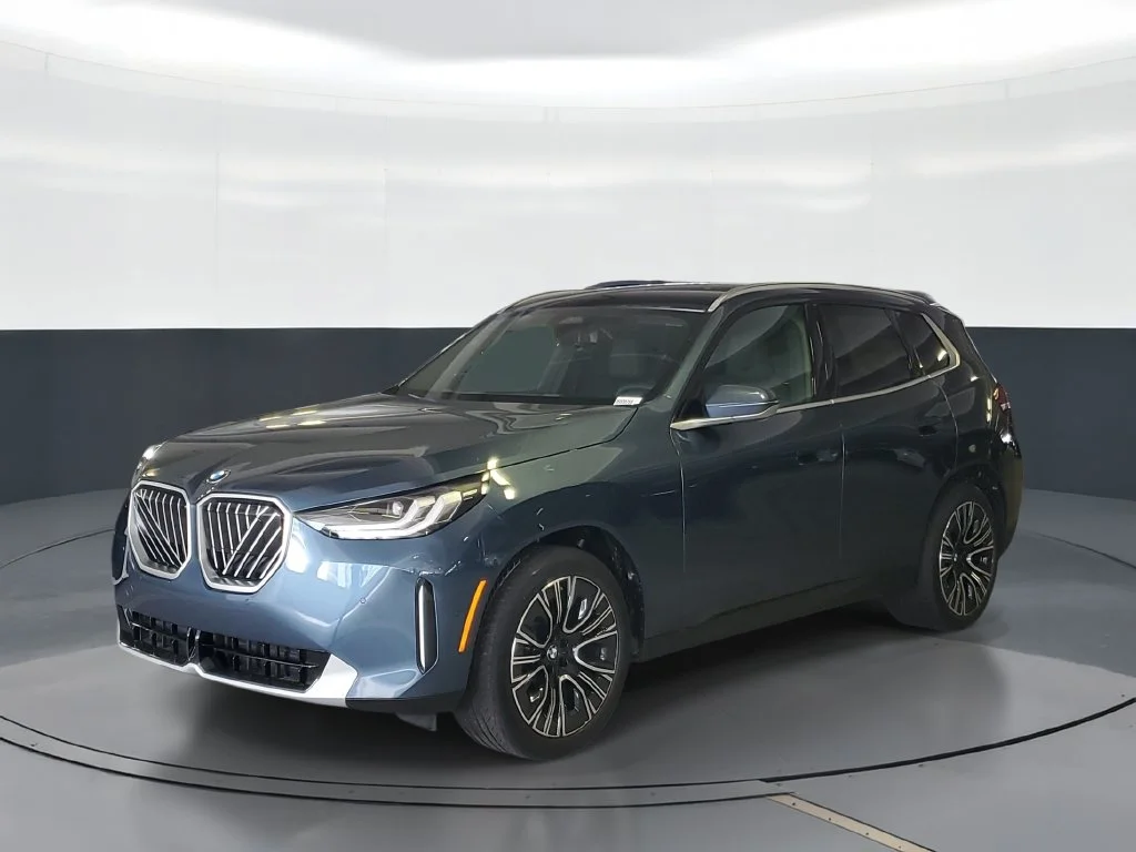 New 2026 Arctic Race Blue metallic BMW 30 xDrive image 1