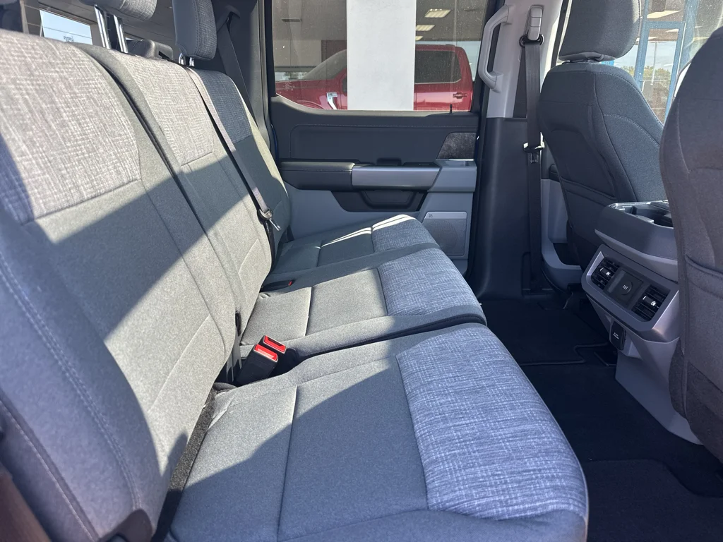 New 2026 Argon Blue Metallic Ford XLT image 5