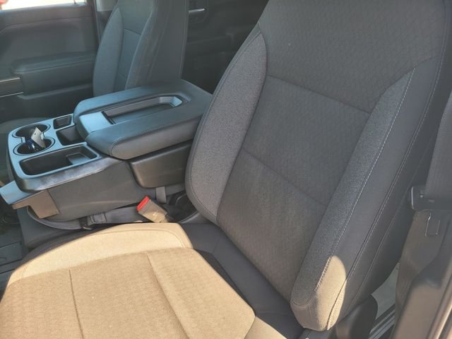 Used 2022 White Chevrolet LT image 12