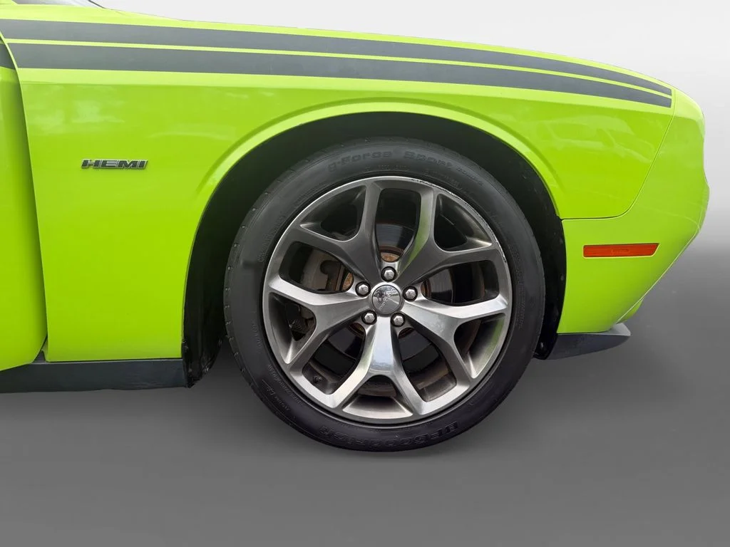 Used 2015 Beige Dodge R/T image 16