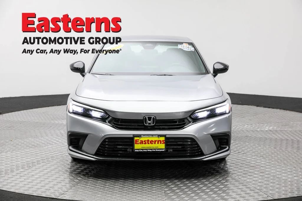 Used 2023 Silver Honda Sport image 2