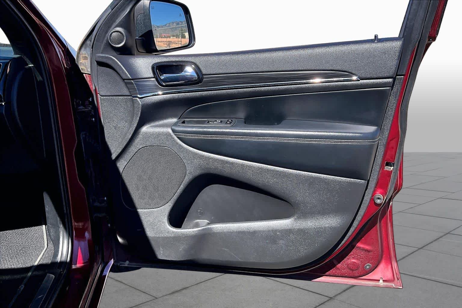 Used 2021 Velvet Red Pearlcoat Jeep 80th Anniversary image 23