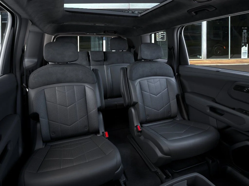 New 2027 Black Jade Green Kia X-Line SX Prestige image 16