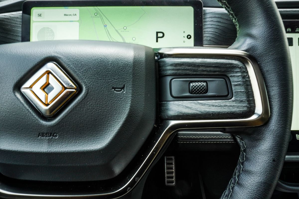 Used 2024 Gray Rivian Adventure image 27