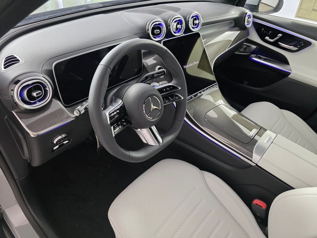 New 2026 MANUFAKTUR Alpine Grey Mercedes-Benz GLC 300 image 7