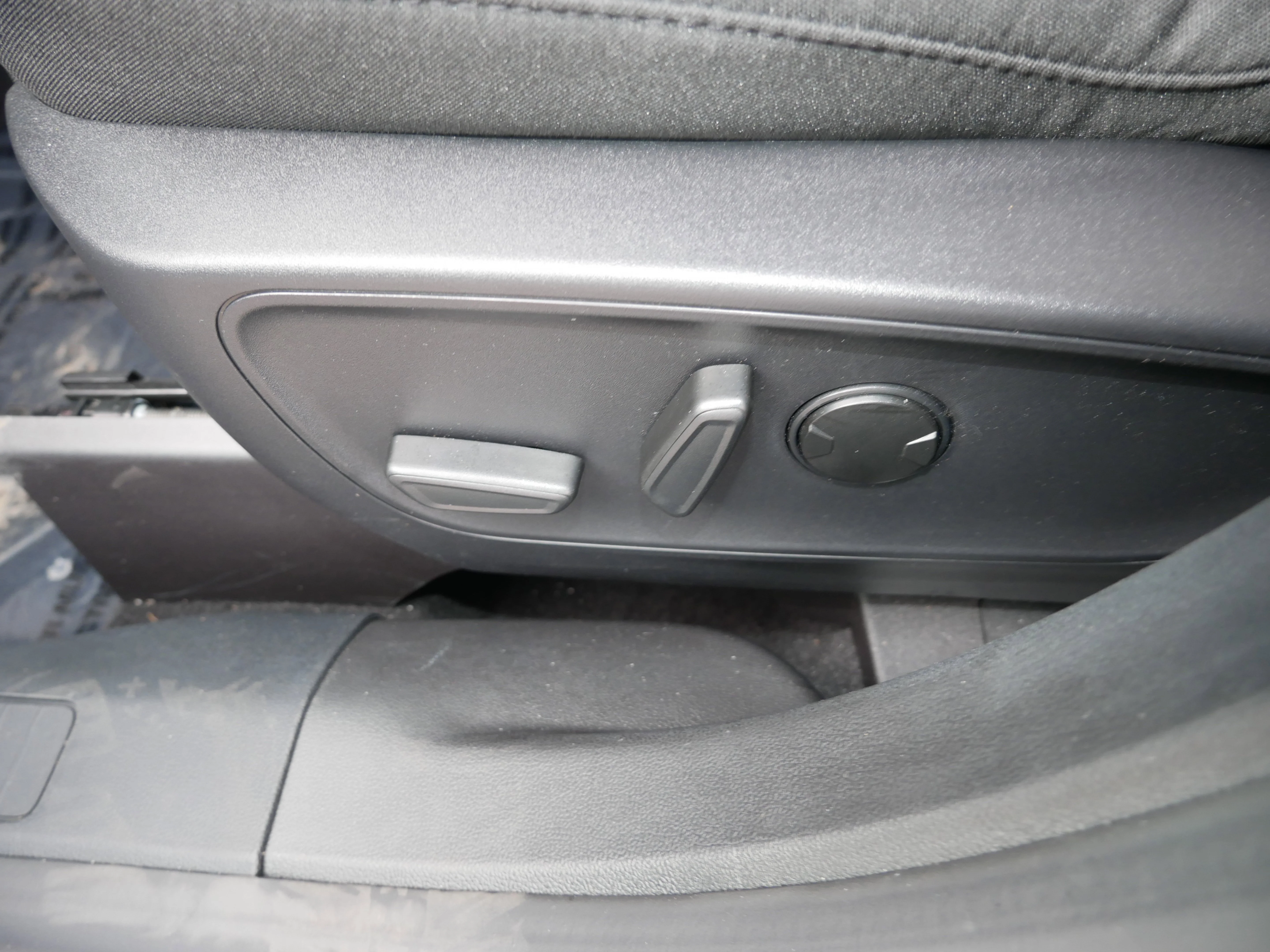 2024 Ford Escape Active - Photo 19
