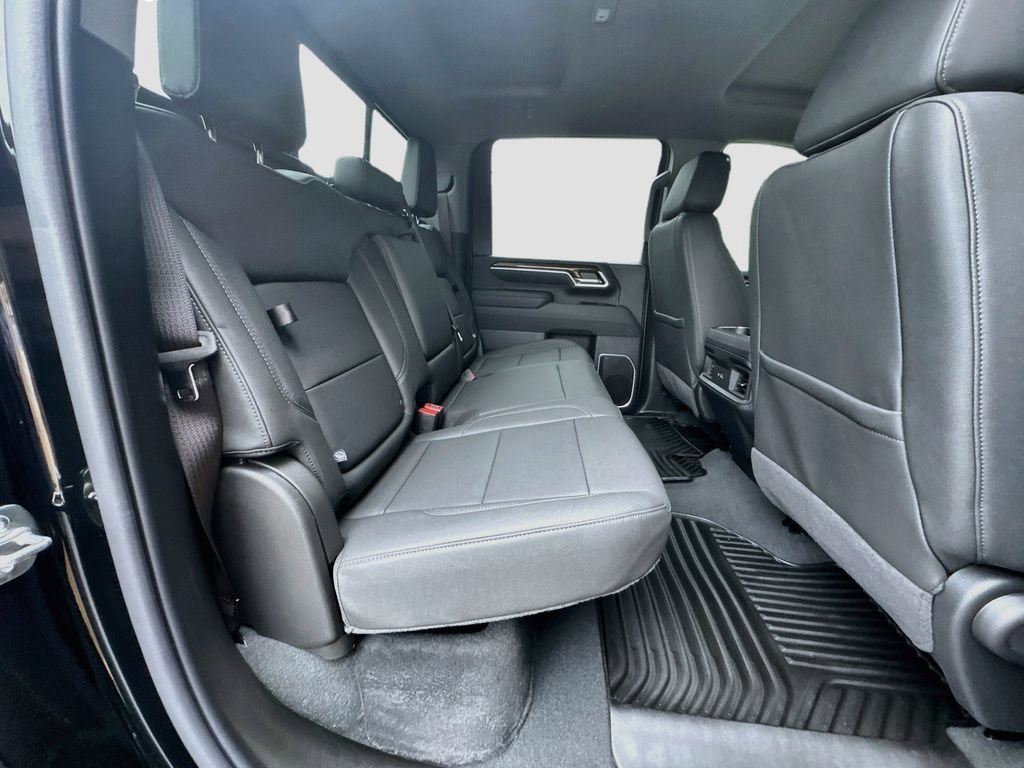 New 2026 Black Chevrolet LT image 30