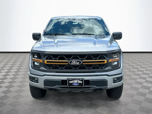 New 2026 Silver Metallic Ford Tremor image 2