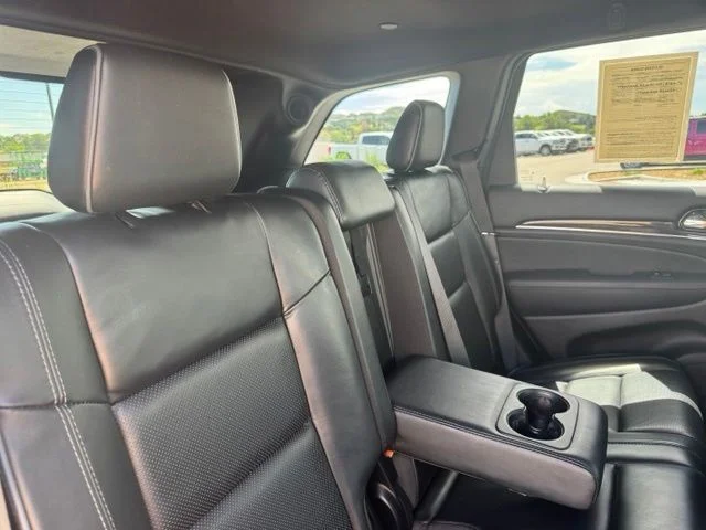 Used 2019 Blue Jeep Overland image 26
