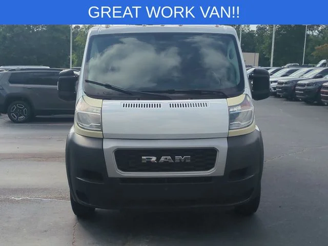 Used 2021 White Ram Low Roof image 8