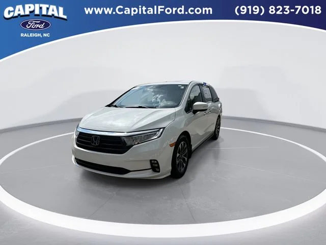 Used 2022  Honda EX-L image 4