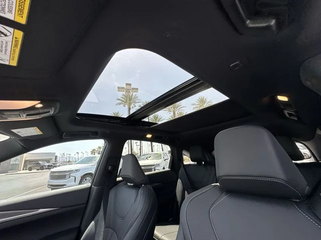 New 2027 White INFINITI LUXE image 19