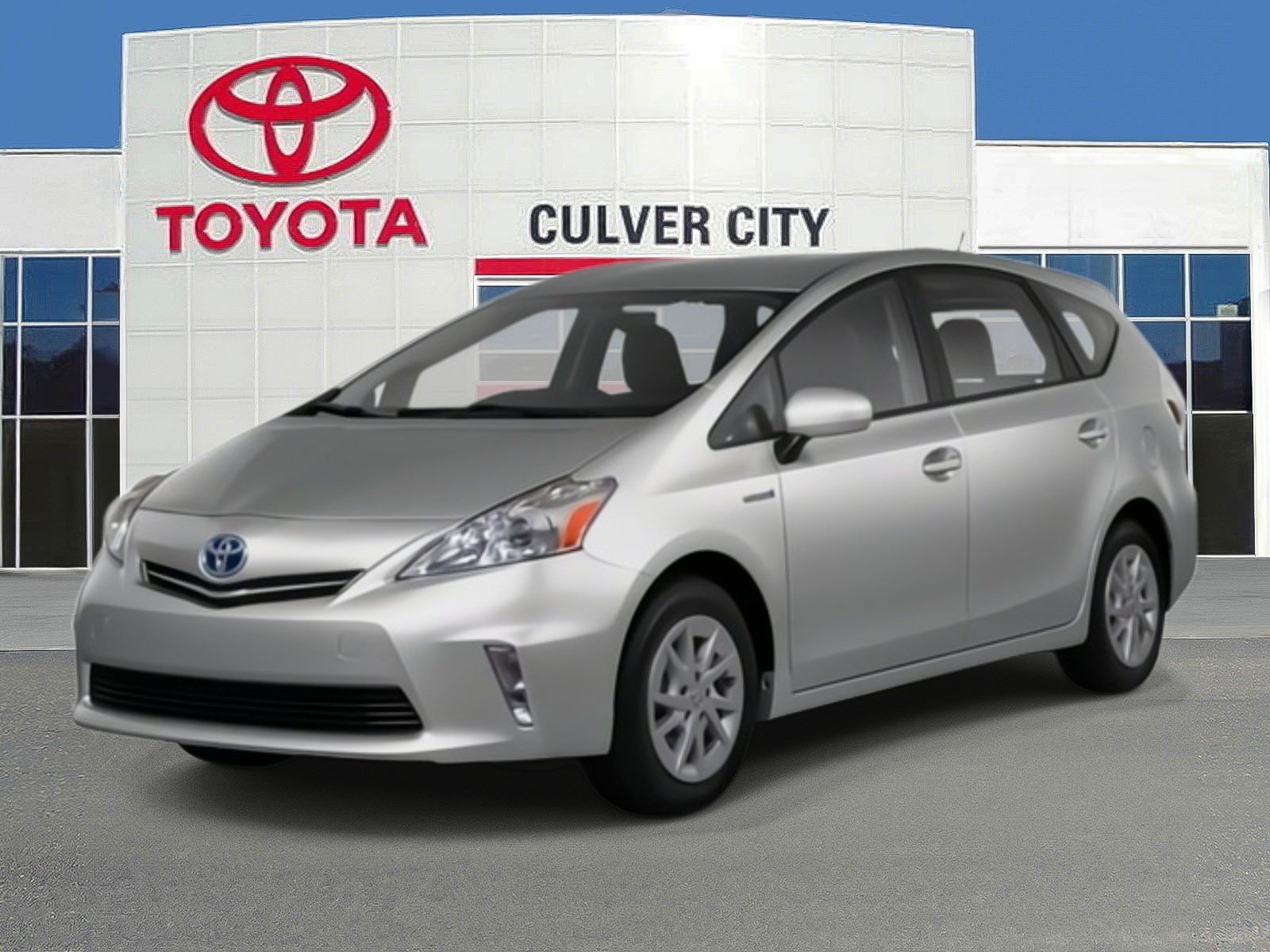 Used 2013 Barcelona Red Metallic Toyota Five image 1