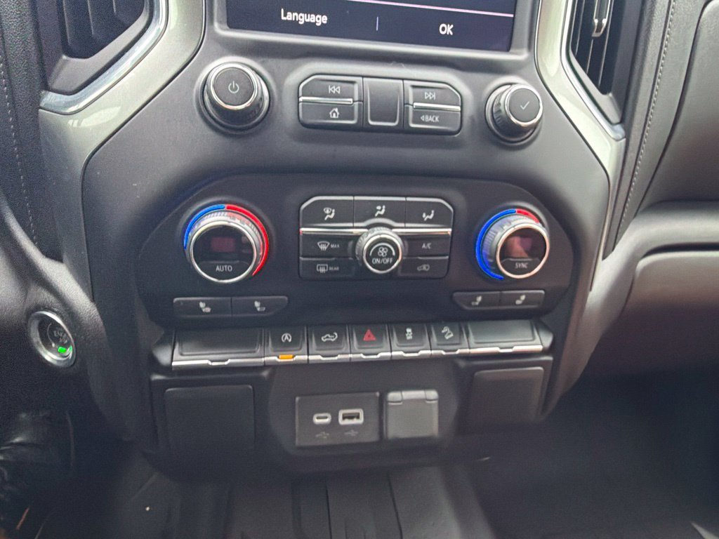 Used 2021 Silver Chevrolet LT image 29
