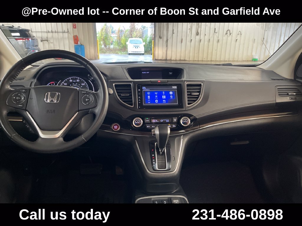 Used 2016 Silver Honda EX-L image 17