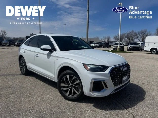 2024 Audi Q5 Sportback 45 Premium Plus's photo