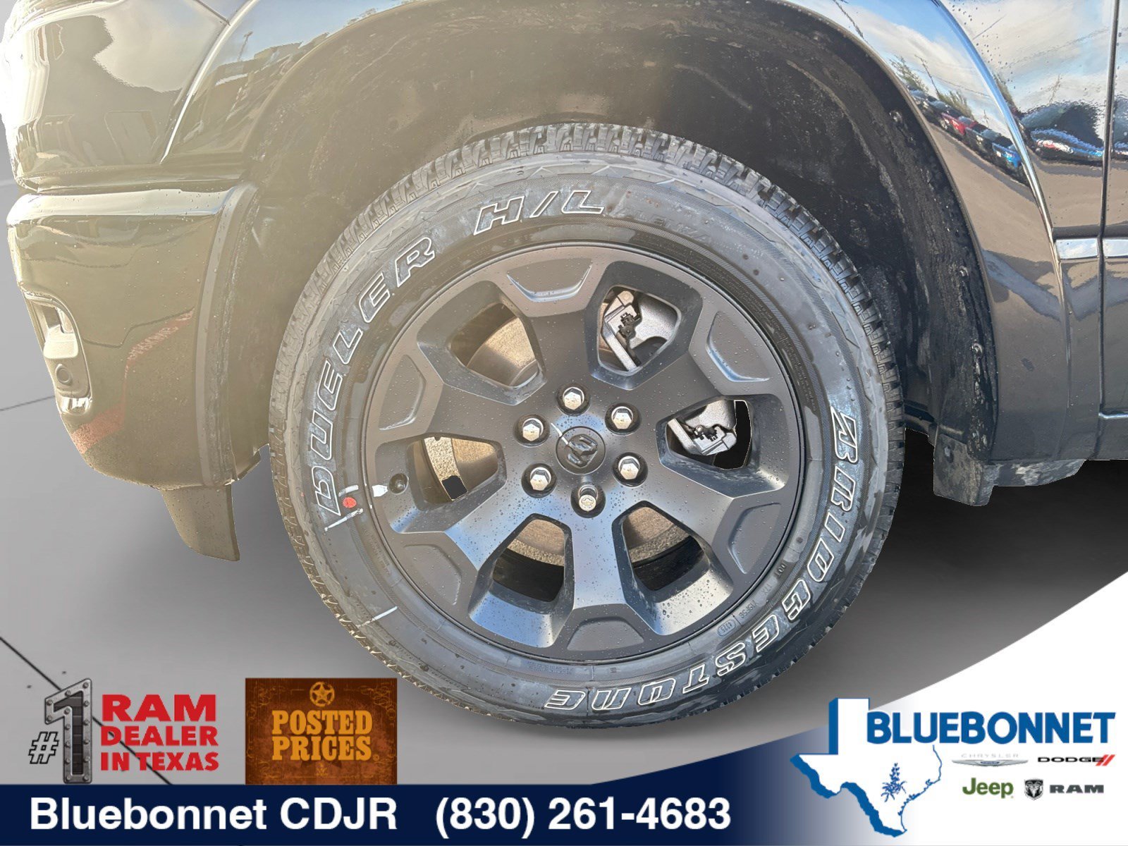 New 2026 Diamond Black Crystal Pearl-Coat Exterior Paint RAM Lone Star image 9