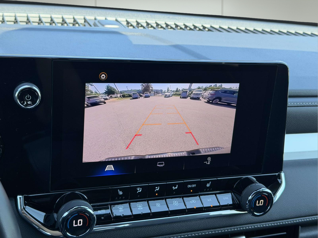 Used 2023 Black Chevrolet LT image 4