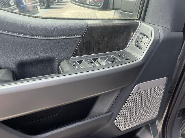 New 2026 Carbonized Gray Metallic Ford F-350® Lariat® image 26