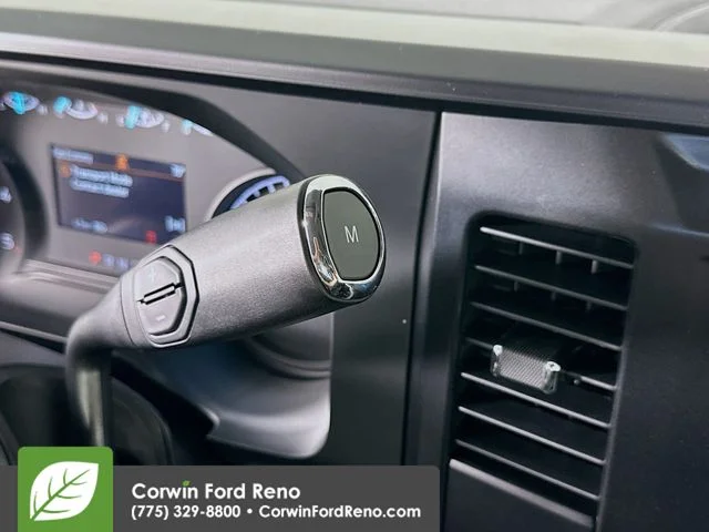 New 2026 Oxford White Ford XLT image 18