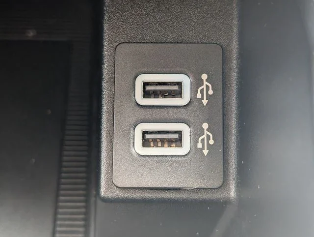 Used 2020 White Ford Titanium image 32