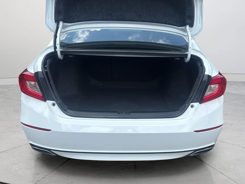 Used 2022 White Honda Sport image 18