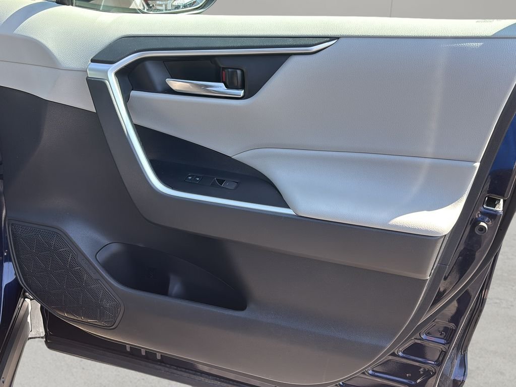 Used 2022 Blueprint Toyota XLE image 33