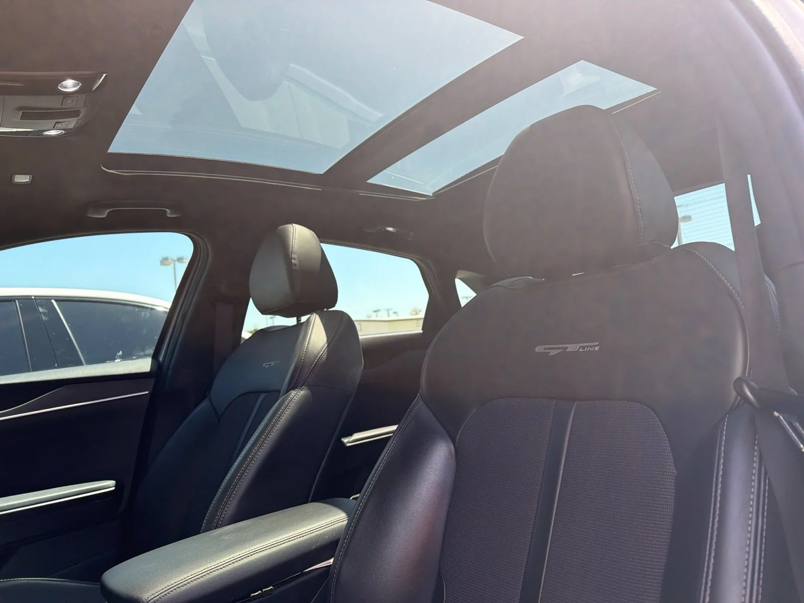 Used 2021 Gray Kia GT-Line image 5