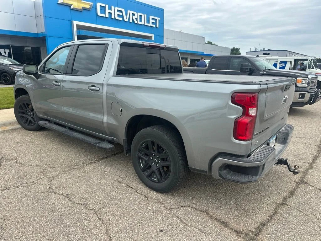Used 2024 Gray Chevrolet RST image 4
