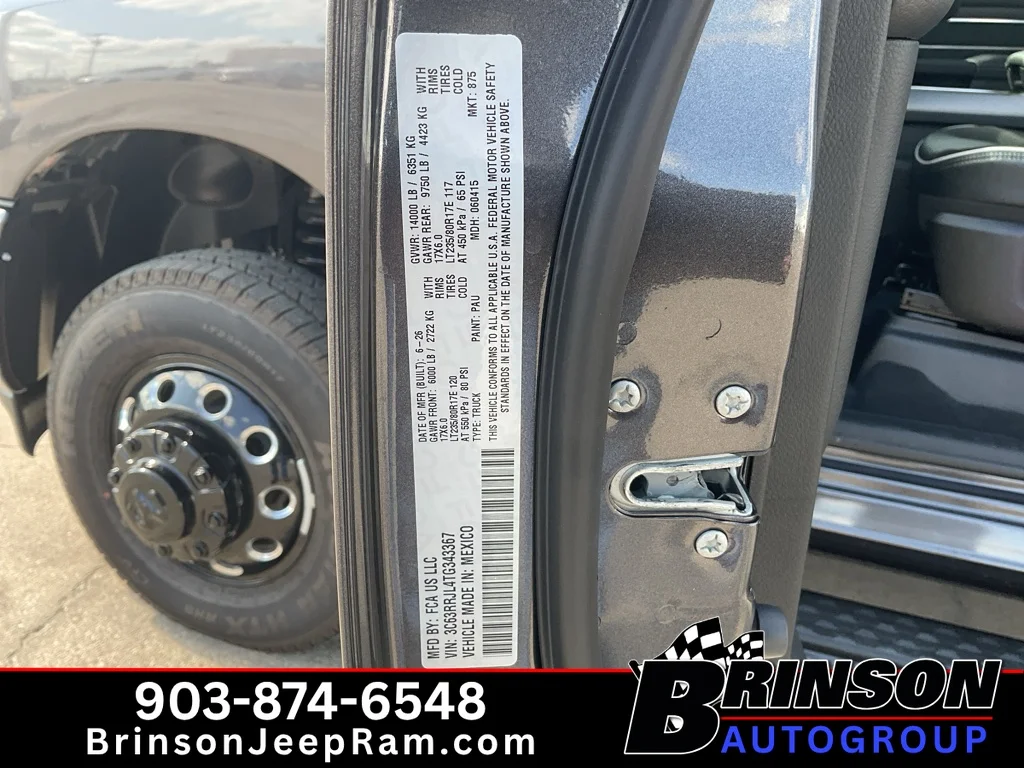 New 2026 Granite Crystal Metallic Clearcoat Ram Laramie image 21