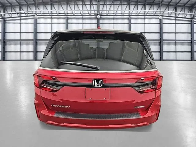 New 2026 Radiant Red Metallic II Honda Touring image 3