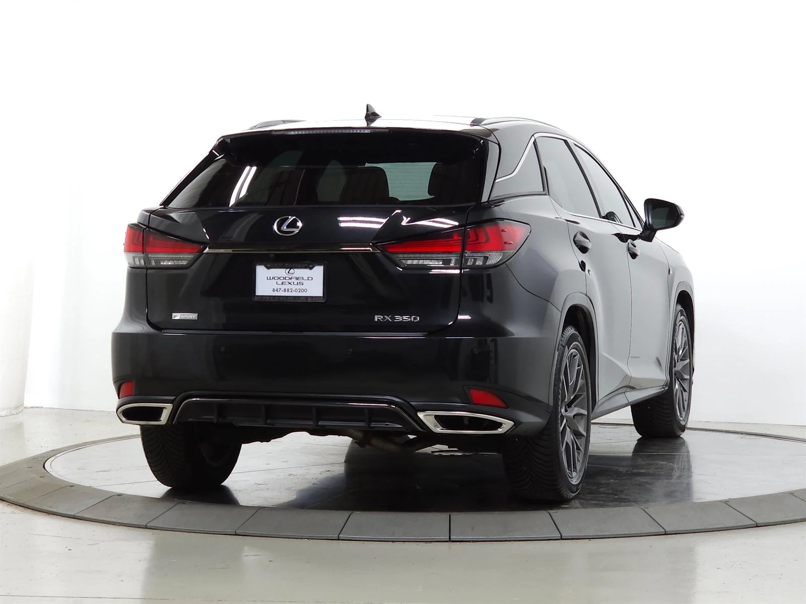 Used 2021 Black Lexus F SPORT Handling image 9