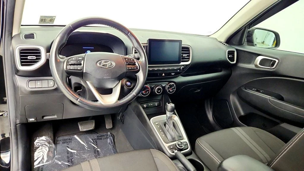 Used 2023 Black Noir Pearl Hyundai SEL IVT image 12