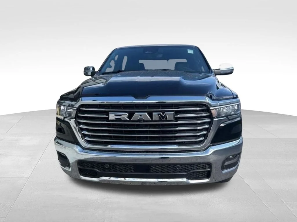 New 2026 Diamond Black Crystal Pearl-Coat Exterior Paint RAM Laramie image 2