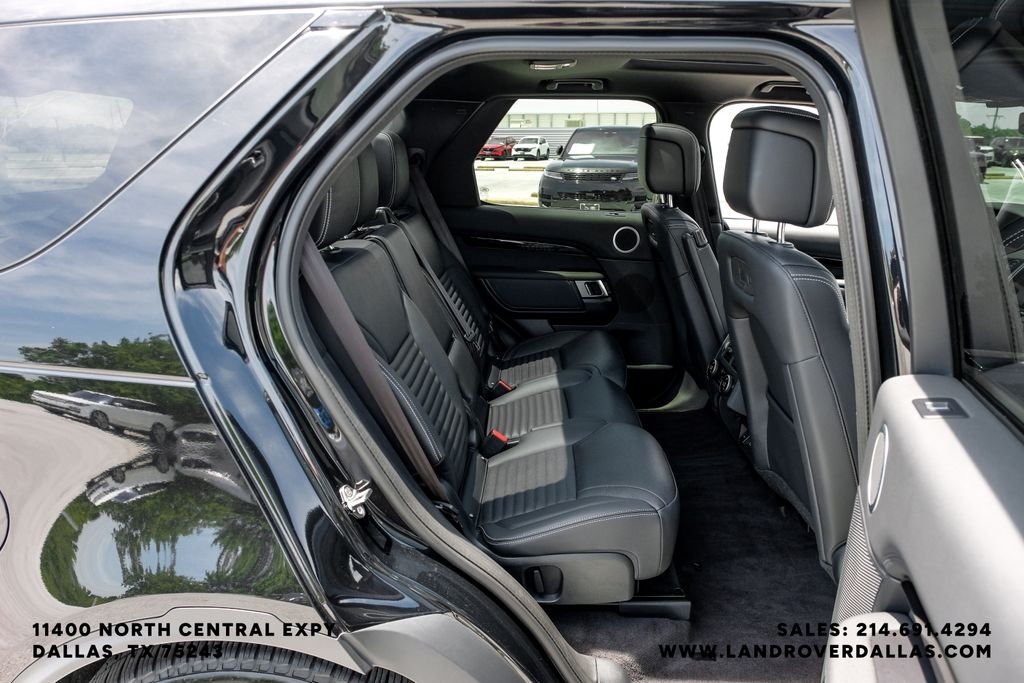 Used 2025 Black Land Rover S image 46