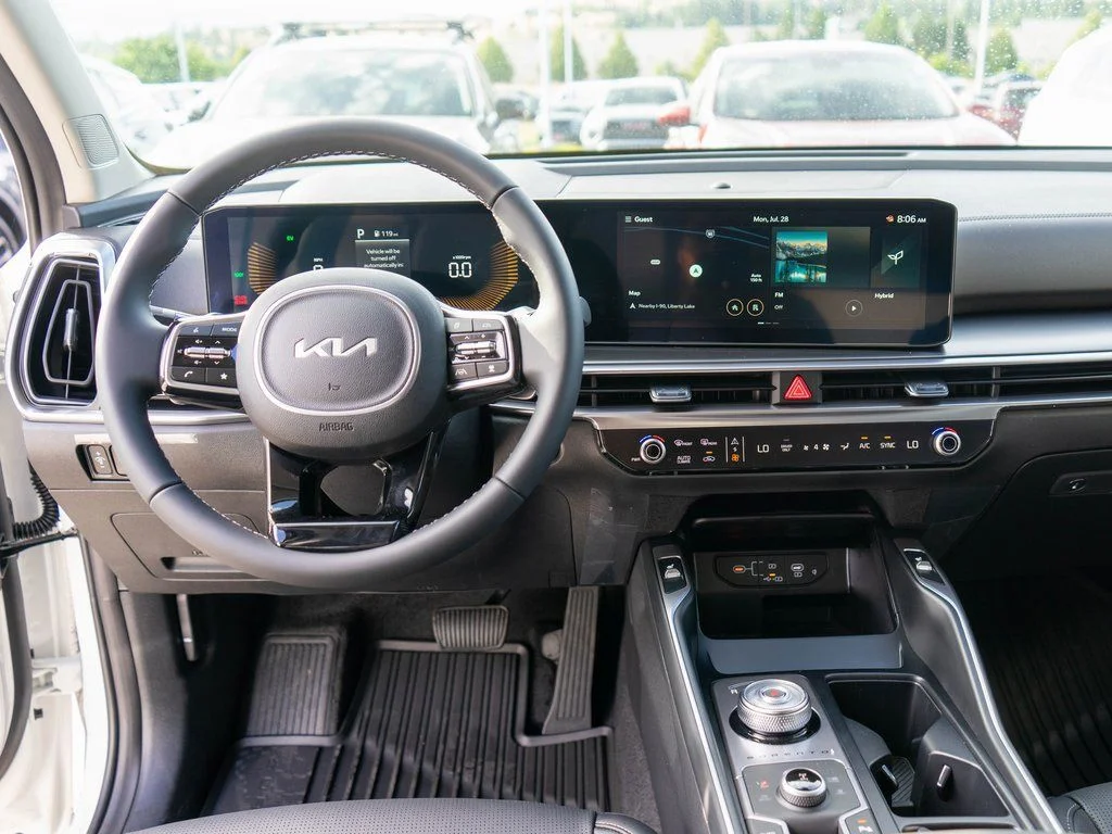 2025 Kia Sorento EX Hybrid - Photo 14