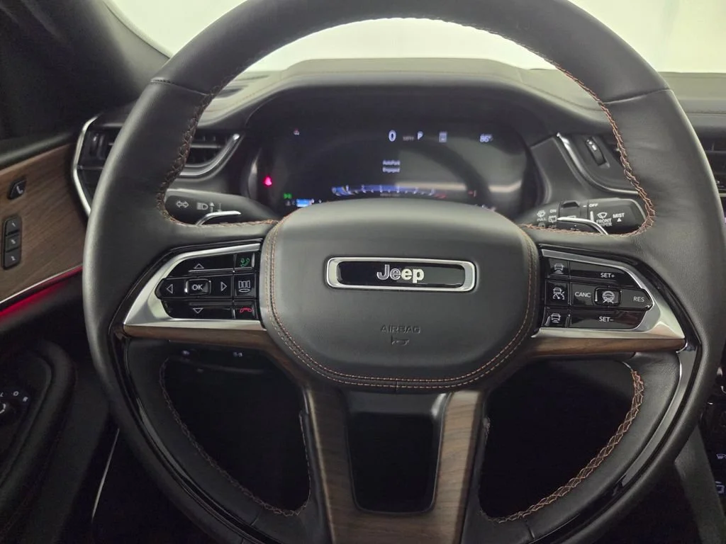 2025 Jeep Grand Cherokee Summit - Photo 15