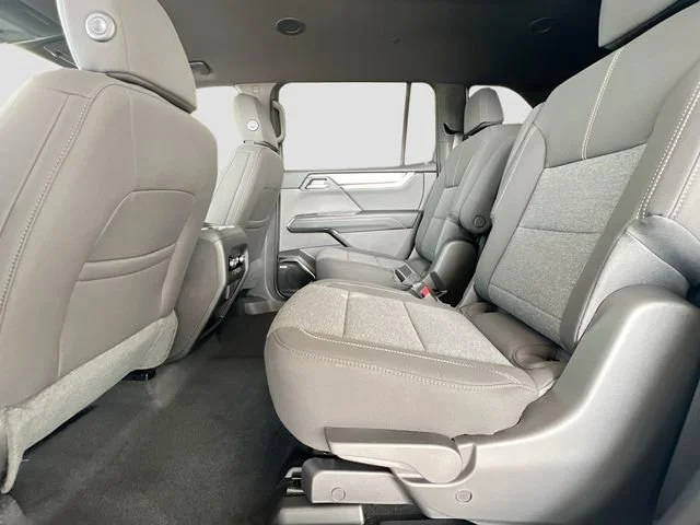 2026 GMC Acadia Elevation - Photo 17