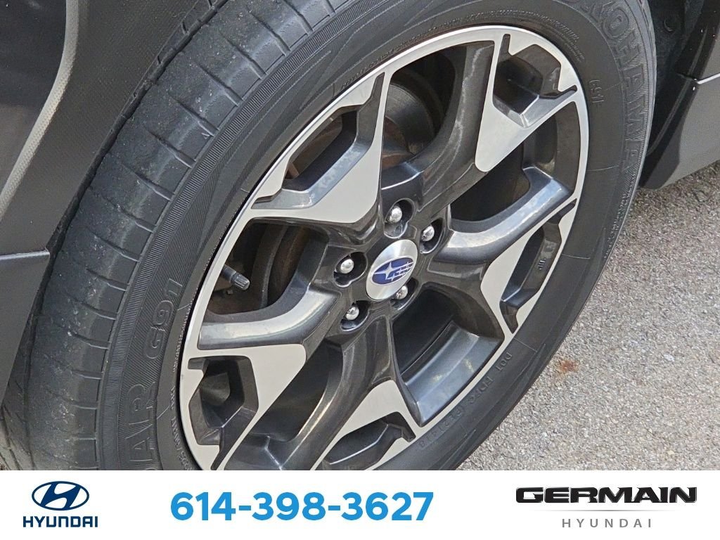 Used 2018 Gray Subaru 2.0i Premium image 13