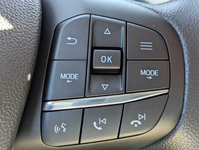 New 2026 Oxford White Ford XLT image 23