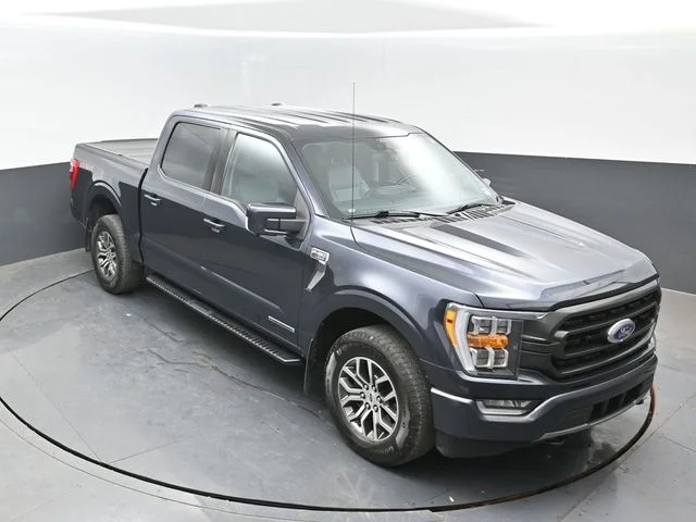 Certified Used 2021 Smoked Quartz Metallic Tinted Clearcoat Ford Lariat image 49
