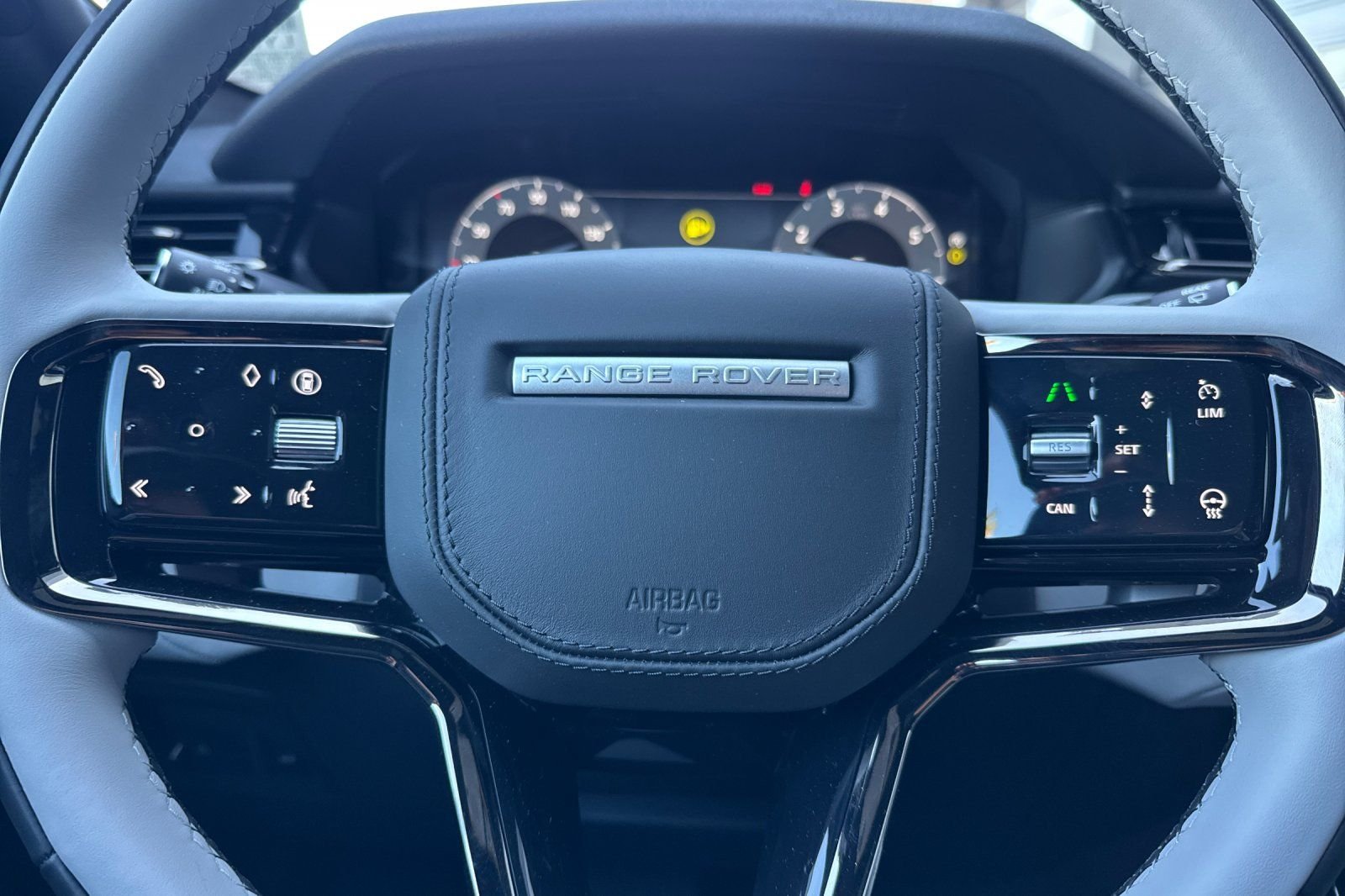 New 2026 Zadar Grey Land Rover S image 27